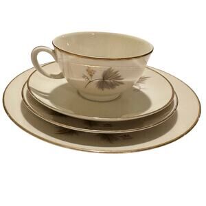 Noritake Ivory China Fantasia 7532 Plate & Cup Set Gold Trim Elegant Dinnerware